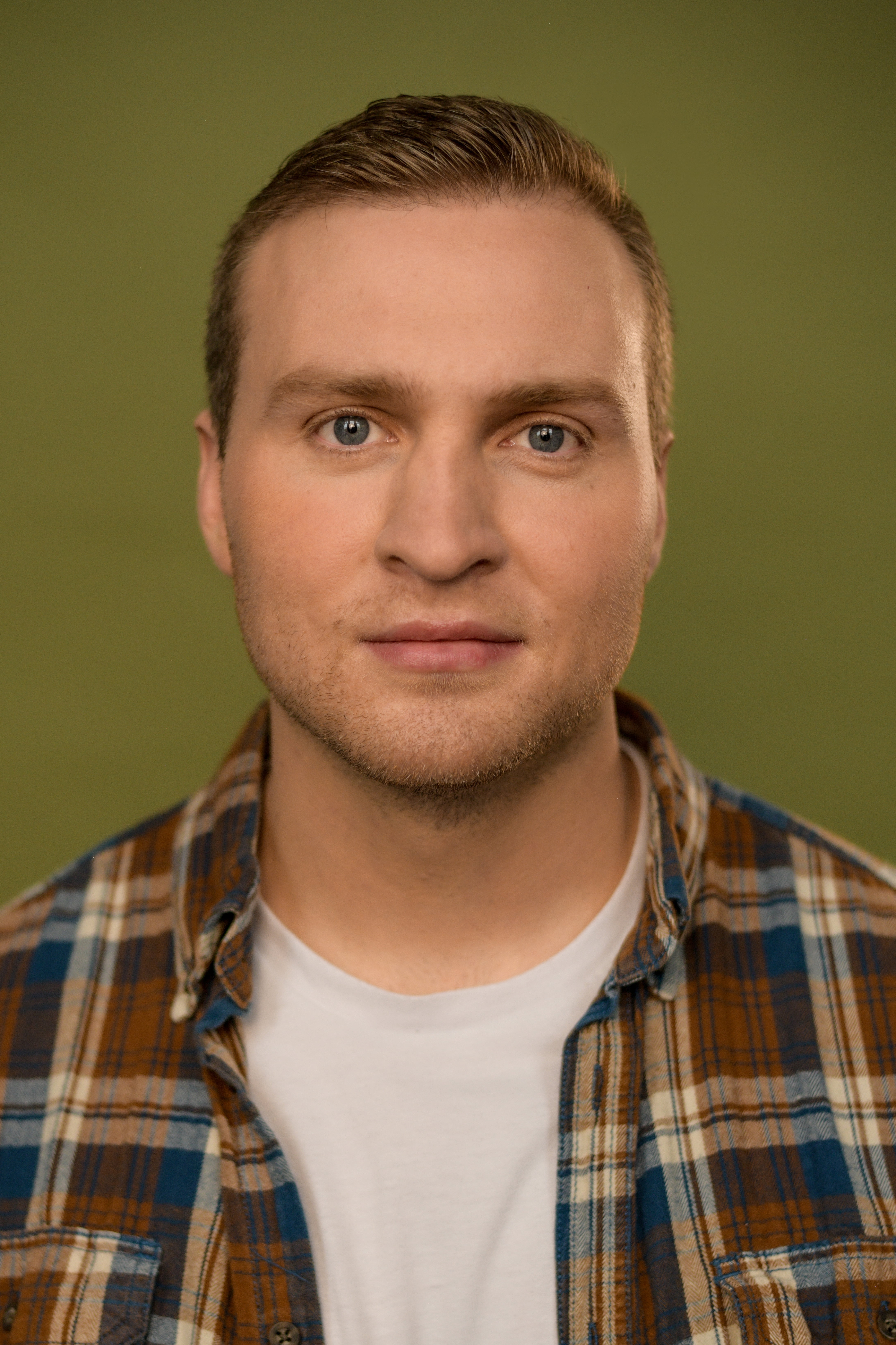 Headshot 3